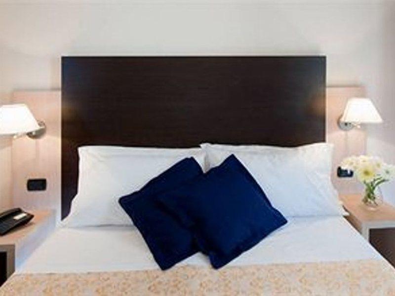 C-Hotels Club House Roma Экстерьер фото