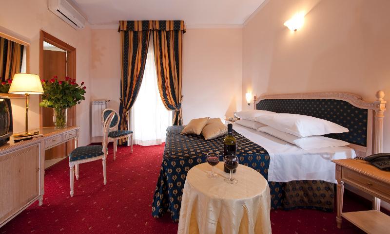 C-Hotels Club House Roma Экстерьер фото